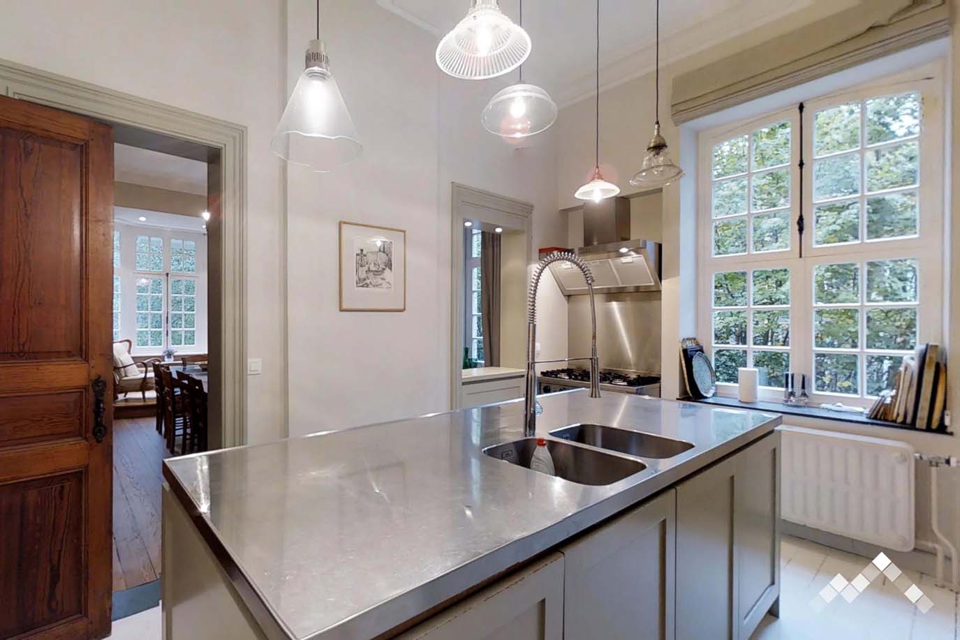 LES ANNEES BELLES -24